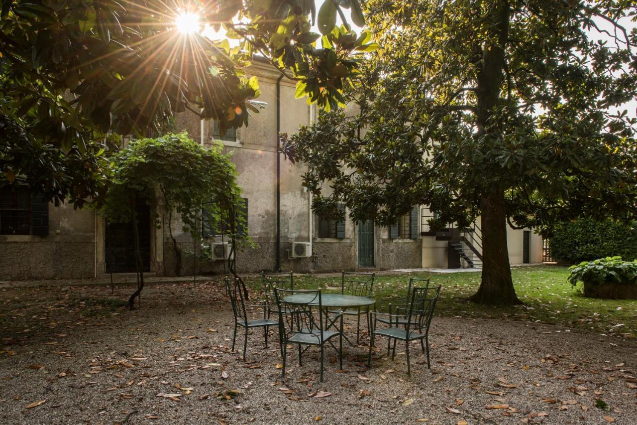 Agriturismo Lecolombare โนกาโรเล รอคคา ภายนอก รูปภาพ