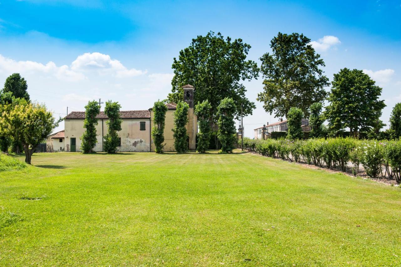 Agriturismo Lecolombare โนกาโรเล รอคคา ภายนอก รูปภาพ